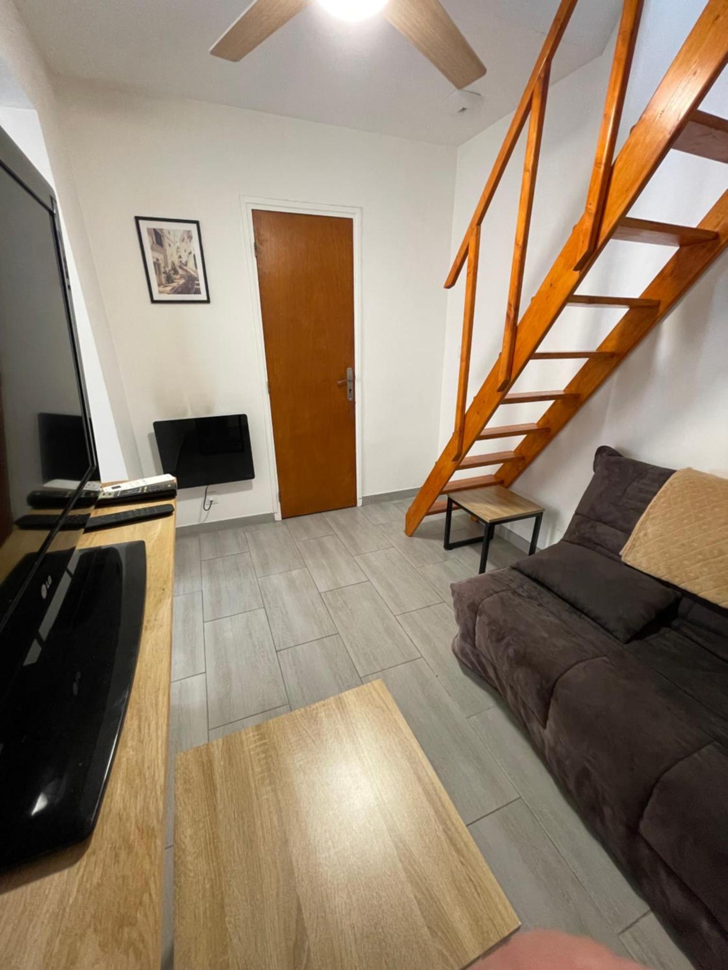 Chez Sonou , Nimes Centre Apartment ภายนอก รูปภาพ